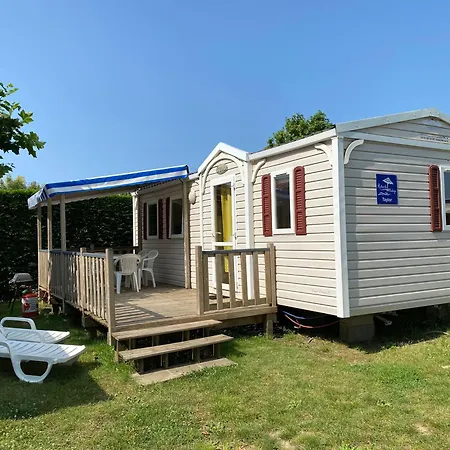 Richards Holidays ז'אר-סור-מר