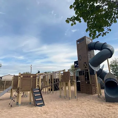 营地 Richards Holidays