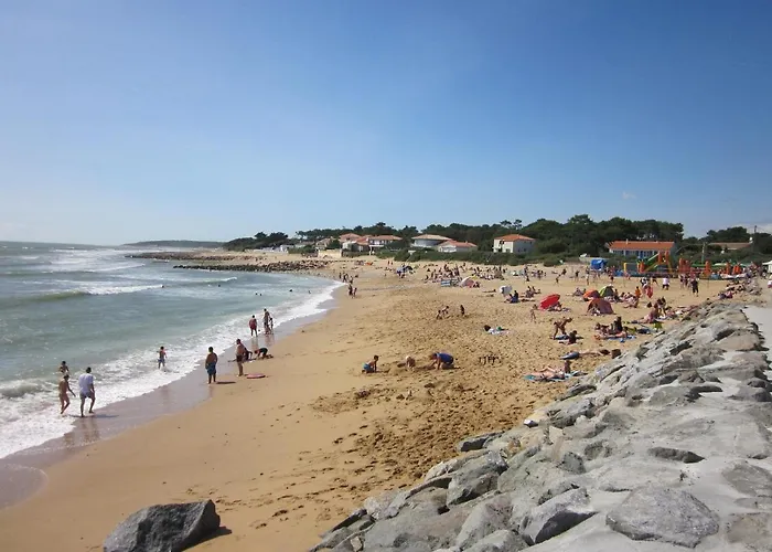 Richards Holidays 캠프장 *