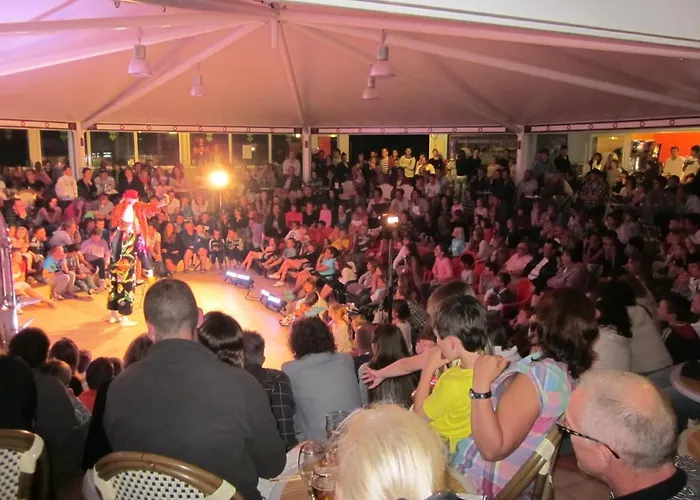 Кемпинг Richards Holidays