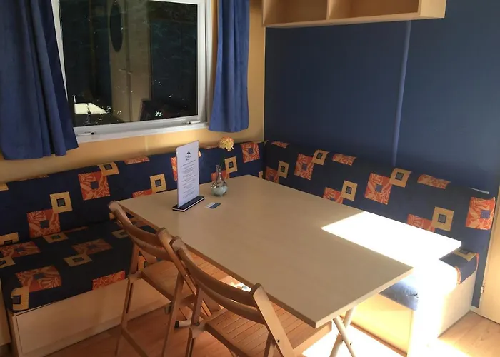 Richards Holidays Кемпинг