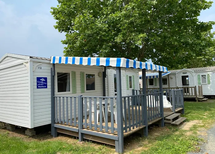 Richards Holidays * Жар-сюр-Мер